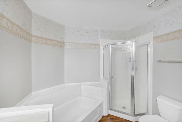 2116 Glasgow Court 2116, Hanover Park, IL 60133