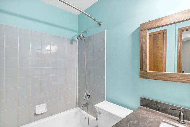 2116 Glasgow Court 2116, Hanover Park, IL 60133