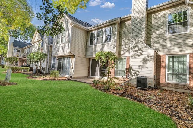 2116 Glasgow Court 2116, Hanover Park, IL 60133