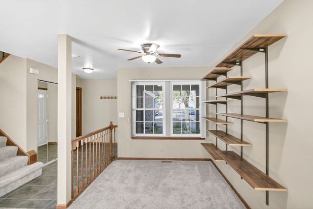 2116 Glasgow Court 2116, Hanover Park, IL 60133