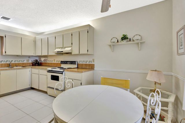 1600 SE Saint Lucie Boulevard SE 211, Stuart, FL 34996