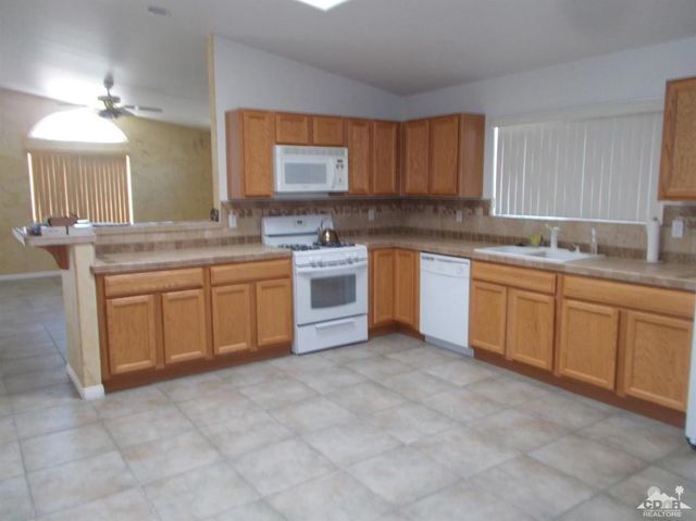 9641 Vista Del Valle, Desert Hot Springs, CA 92240