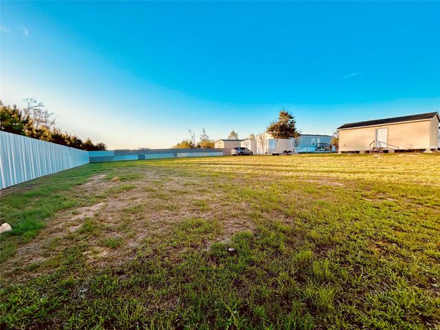 226 Road 5210, Cleveland, TX 77327