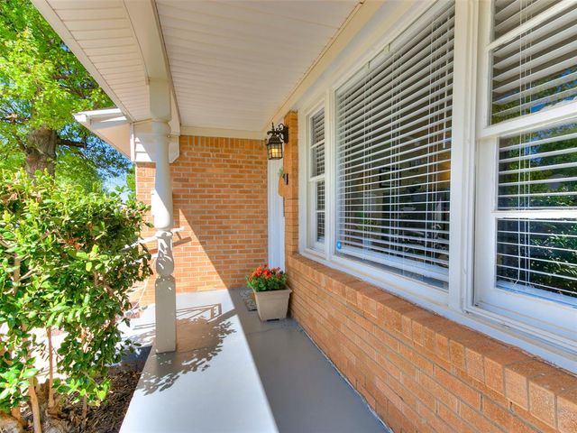 1507 Casady Lane, The Village, OK 73120