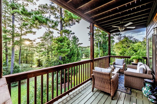 48 Hillsborough Drive, Huntsville, TX 77340