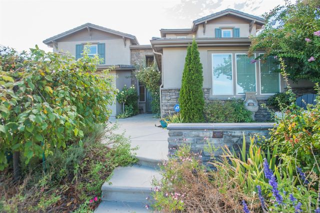 9924 Sintra Way, Elk Grove, CA 95757