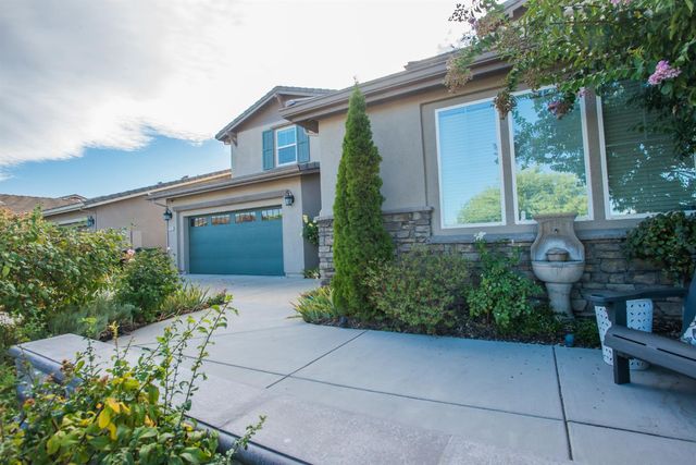 9924 Sintra Way, Elk Grove, CA 95757