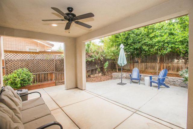 9924 Sintra Way, Elk Grove, CA 95757