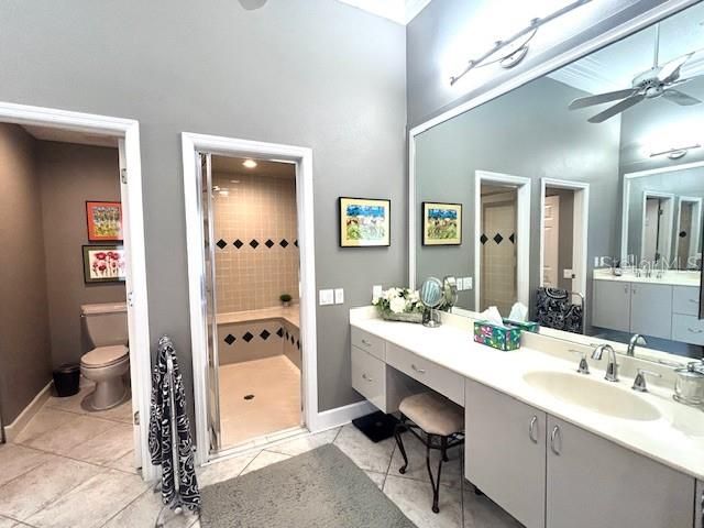 8701 52ND AVENUE E, Bradenton, FL 34211