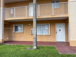 6255 Kendale Lakes Cir 128, Miami, FL 33183