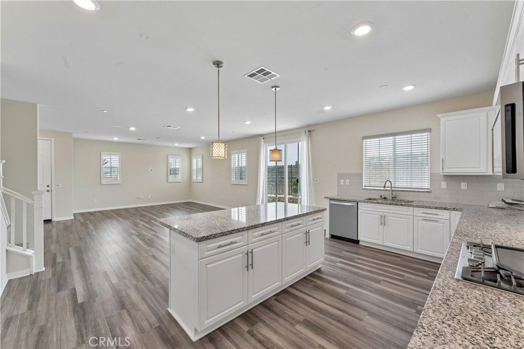 17115 Zion Drive, Canyon Country, CA 91387 — photo 2