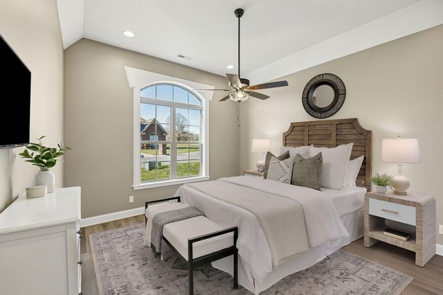 219 Lake View Point, Englewood, TN 37329