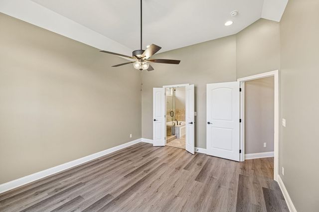 219 Lake View Point, Englewood, TN 37329