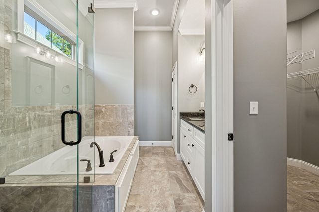 219 Lake View Point, Englewood, TN 37329