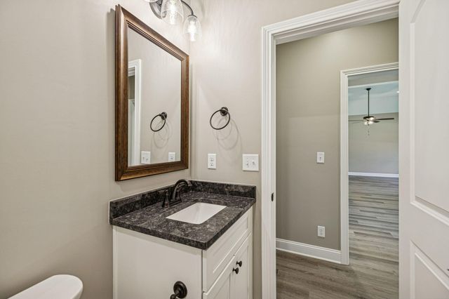 219 Lake View Point, Englewood, TN 37329