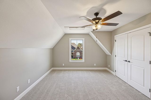 219 Lake View Point, Englewood, TN 37329