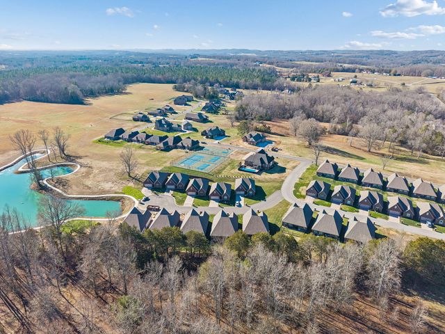 219 Lake View Point, Englewood, TN 37329