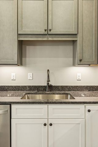 219 Lake View Point, Englewood, TN 37329