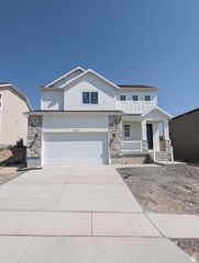 3375 E BAYWATER DR #516, Eagle Mountain, UT 84005