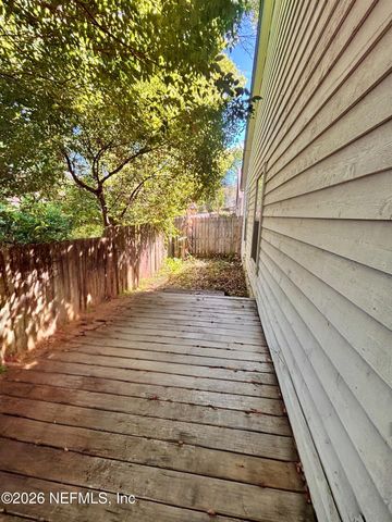 5449 FT CAROLINE Road, Jacksonville, FL 32277