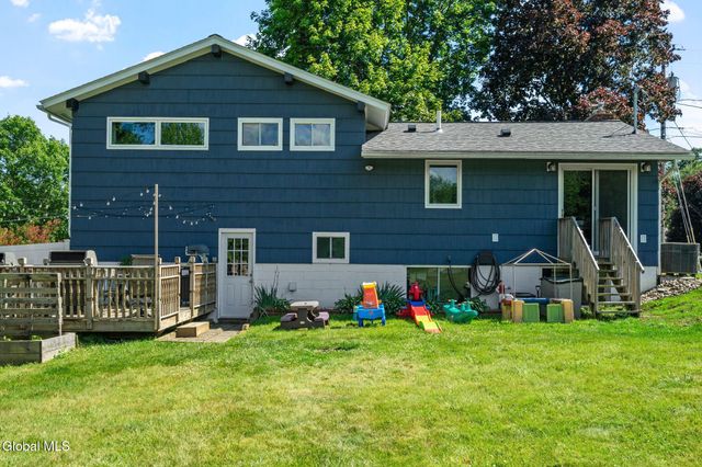 21 Jane Drive, Schenectady, NY 12302
