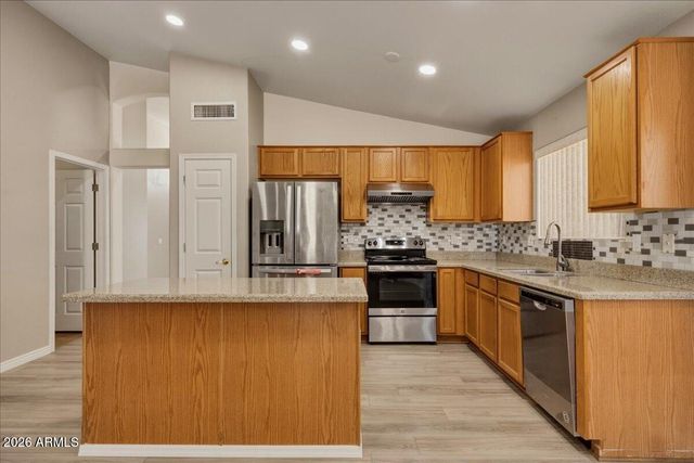 611 E SHANNON Street, Chandler, AZ 85225