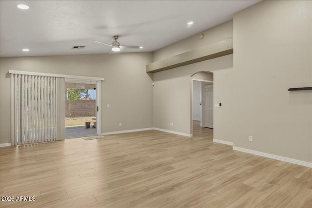 611 E SHANNON Street, Chandler, AZ 85225