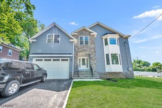 210 Corliss Avenue, Phillipsburg Town, NJ 08865