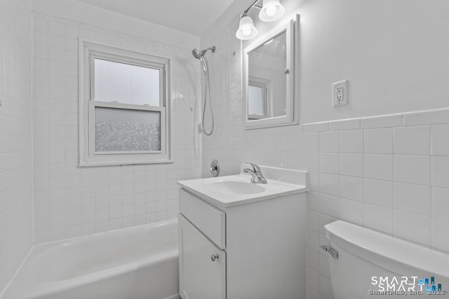 29 Hamilton Court D, Stamford, CT 06902