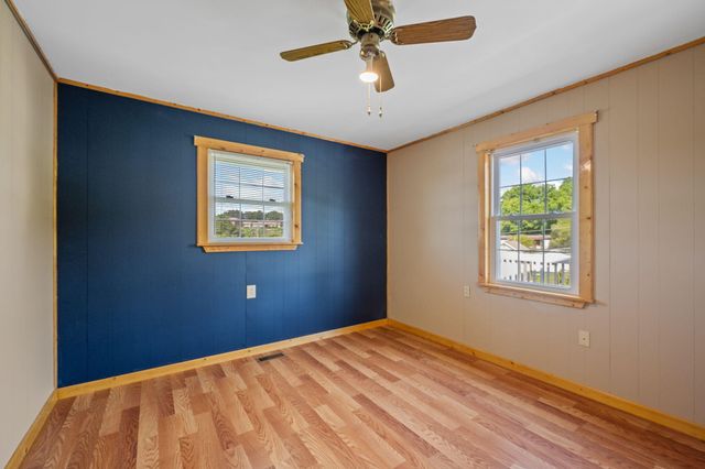 110 School House Hill Street, Copperhill, TN 37317