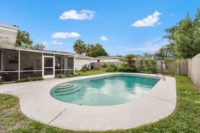 3834 EDIDIN Drive, Jacksonville, FL 32277