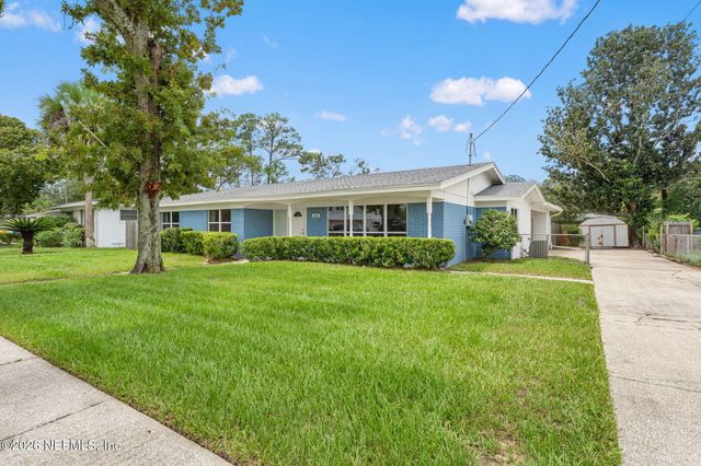 3834 EDIDIN Drive, Jacksonville, FL 32277