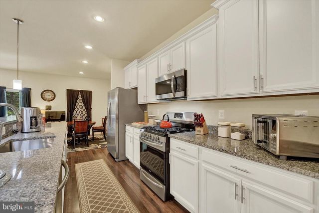 8346 DAYDREAM CRES, Pasadena, MD 21122