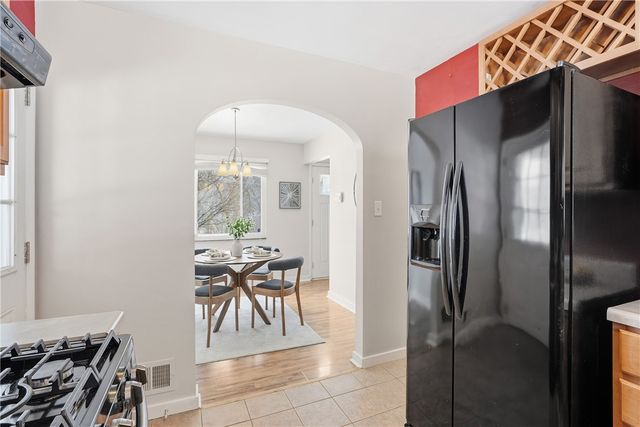 523 Thomas St, Plum Boro, PA 15239