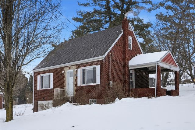 523 Thomas St, Plum Boro, PA 15239