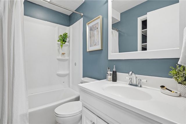 523 Thomas St, Plum Boro, PA 15239