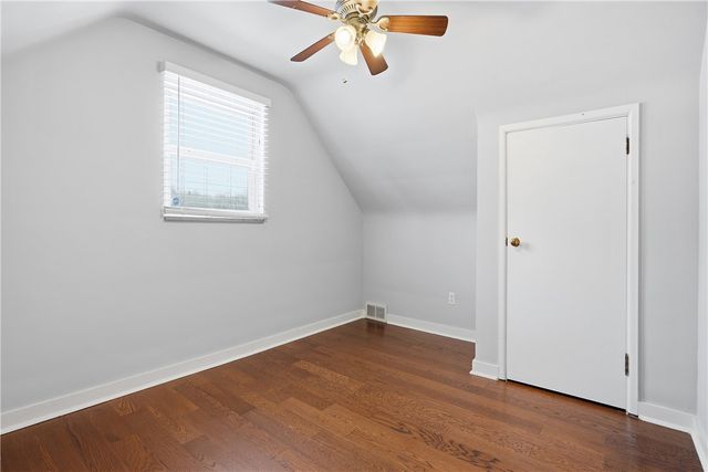 523 Thomas St, Plum Boro, PA 15239