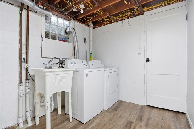 523 Thomas St, Plum Boro, PA 15239