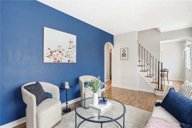 523 Thomas St, Plum Boro, PA 15239