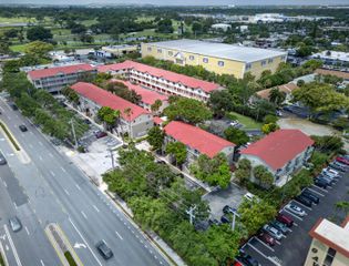 2501 NE 14th Street 301, Pompano Beach, FL 33062