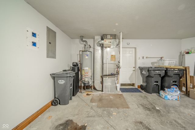 2405 Sagamore Drive, Anderson, IN 46011