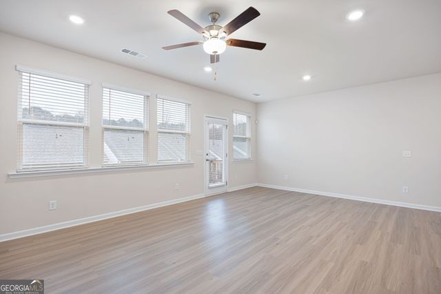 376 Whitetail Circle, Canton, GA 30115