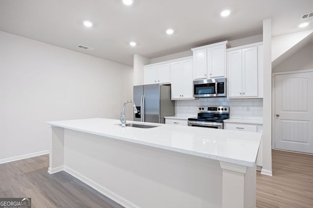 376 Whitetail Circle, Canton, GA 30115