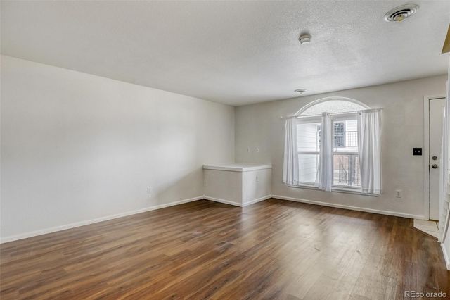 1675 S Cole Street B6, Lakewood, CO 80228