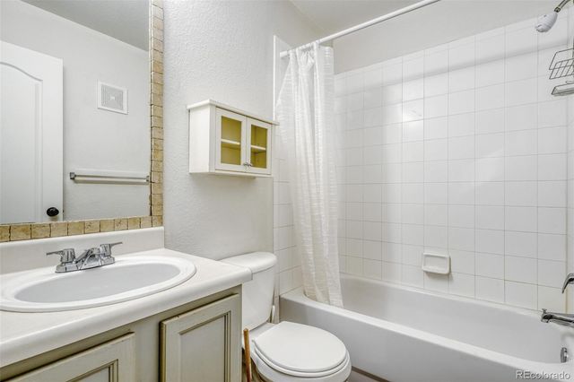 1675 S Cole Street B6, Lakewood, CO 80228