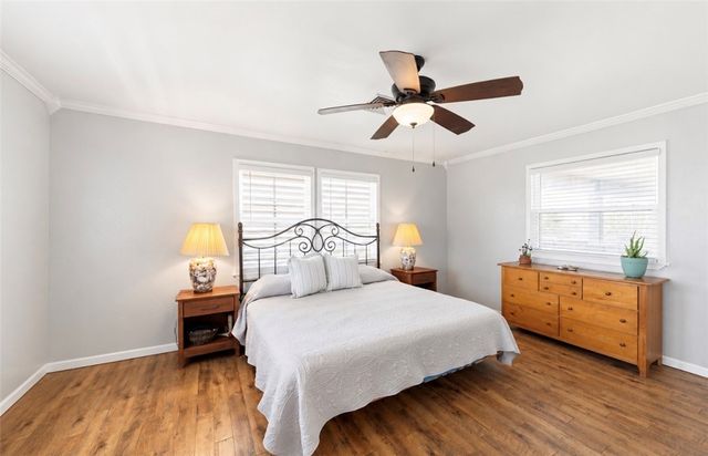 424 Trojan St, Port Aransas, TX 78373