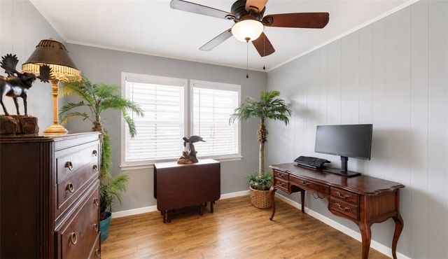 424 Trojan St, Port Aransas, TX 78373
