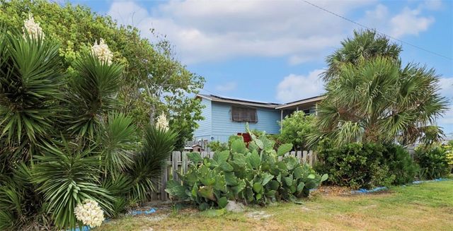 424 Trojan St, Port Aransas, TX 78373