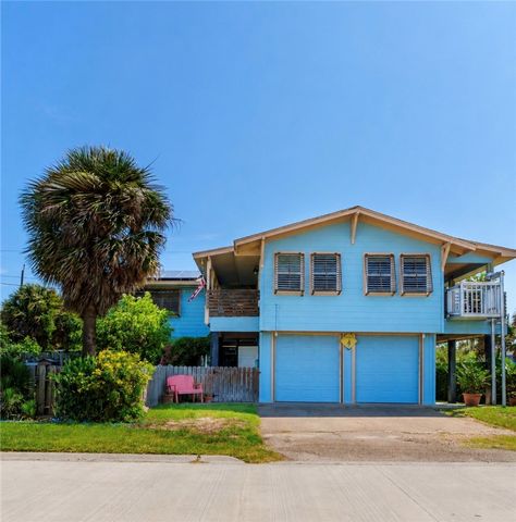 424 Trojan St, Port Aransas, TX 78373