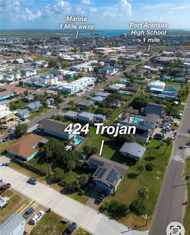 424 Trojan St, Port Aransas, TX 78373